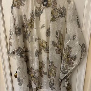 Vince Camuto Sheer Kimono